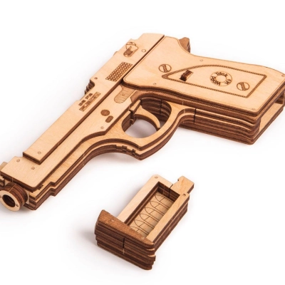 пистолет деревянный